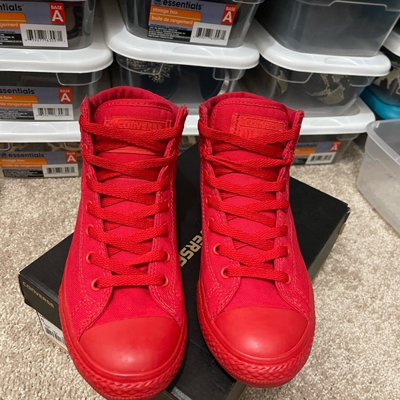All Red Converse - Picture 2 of 4